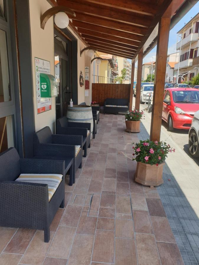 Piccolo Hotel Rosignano Solvay Zewnętrze zdjęcie